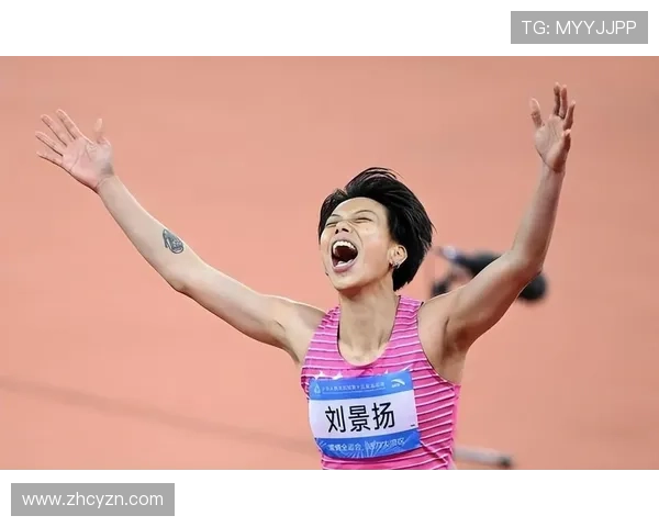 不上领奖台就去训练却顺手摘银